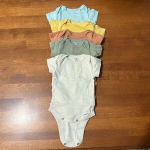 Gerber Neutral Tones Baby Bodysuit Set